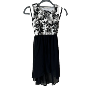 Amy Byer Girls Black Gray & White Hi-Lo Sleeveless Dress Like new Size 8